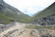 Loking South from Khubutski crossing,
Granatovy mountain crossing is left around the corner